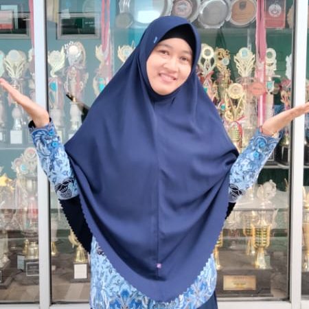 Rahmawati Atik Febriana, S.Pd